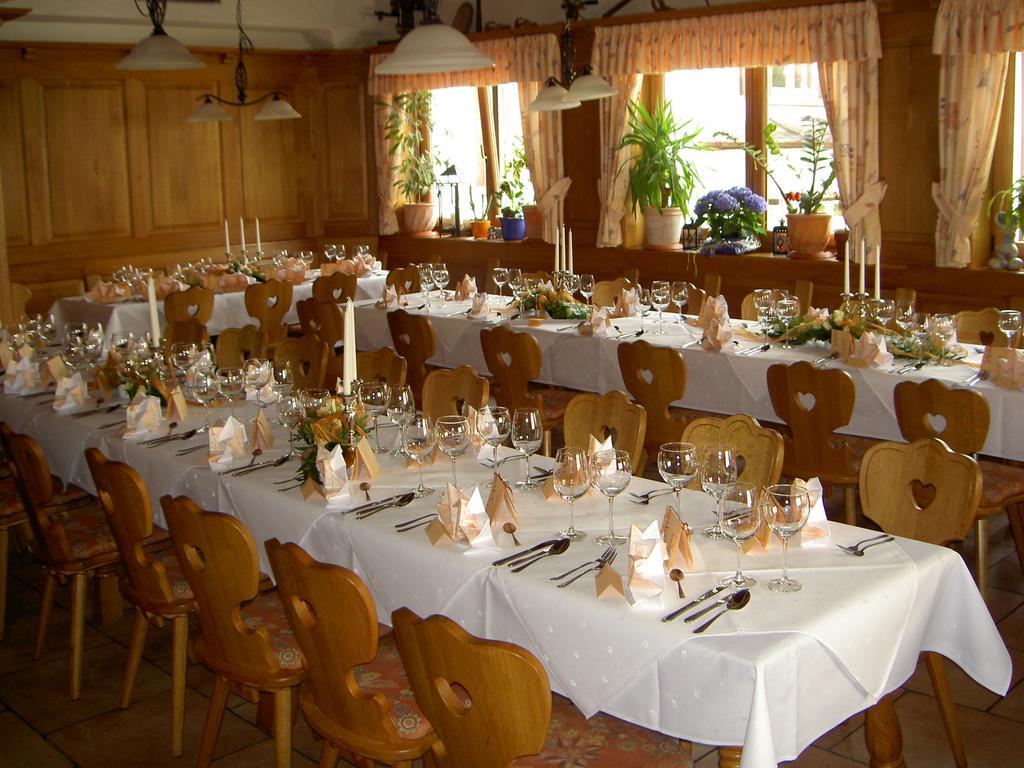Hotel-Hauensteiner-Hof Bagian luar foto