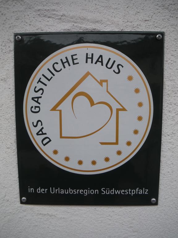 Hotel-Hauensteiner-Hof Bagian luar foto